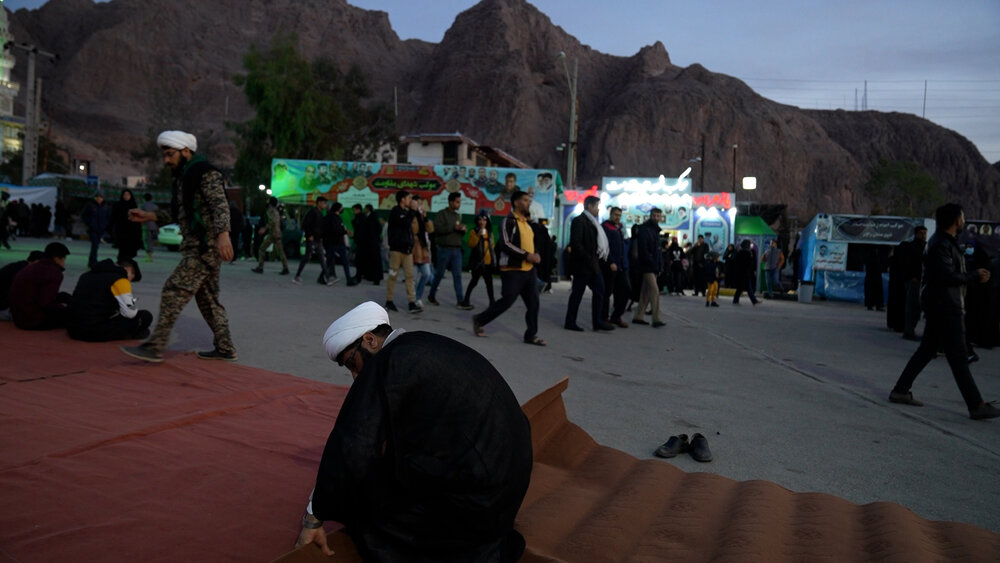 راه اندازی بیش از ۲۰۰ موکب در مسیر گلزار شهدای کرمان