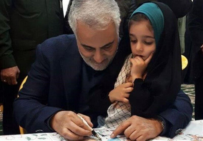 خاطراتی از حاج قاسم/ از دوران گمنامی تا «مثل پدر» برای فرزندان شهدا