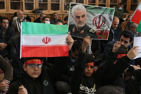 گزرش تصویری مراسم بزرگداشت سردار دل ها/امروز /مسجد امام خمینی(ره) بروجرد