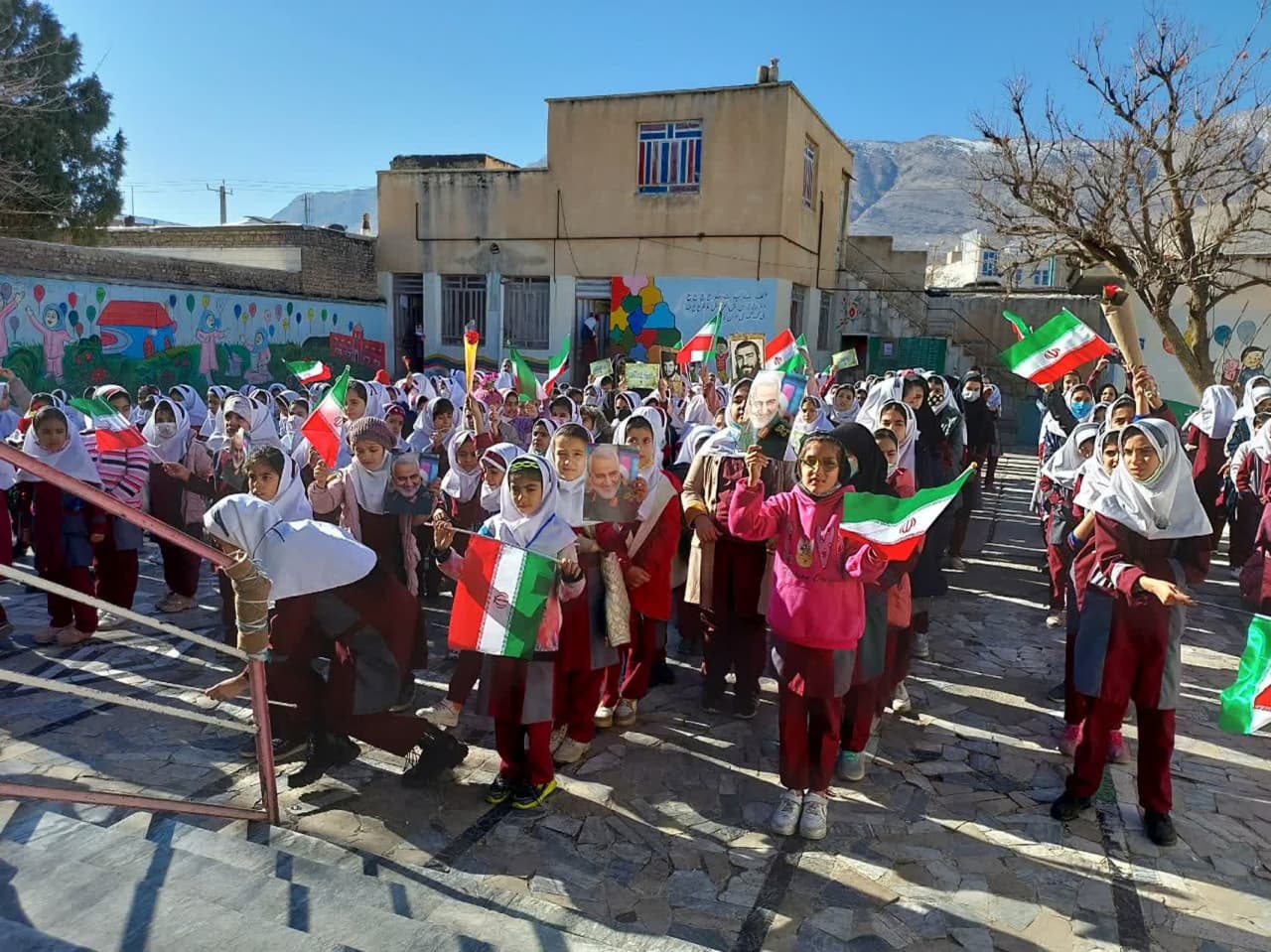 روش‌های ارتباط مؤثر بین مبلّغان، مربیان و معلمان با دانش‌آموزان