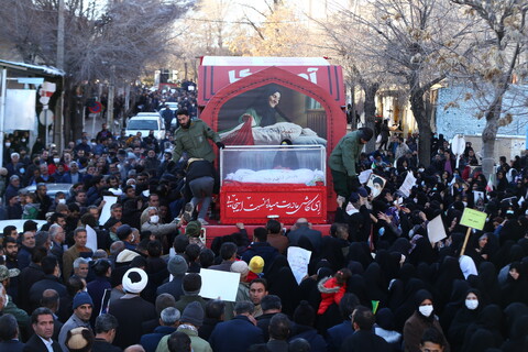 تشییع شهدای گمنام در شهر سمیرم اصفهان‎‎‎‎‎‎‎‎‎‎
