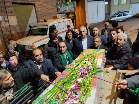 تصاویر/ تشییع پیکر شهید گمنام در قمصر پایتخت گل و گلاب ایران