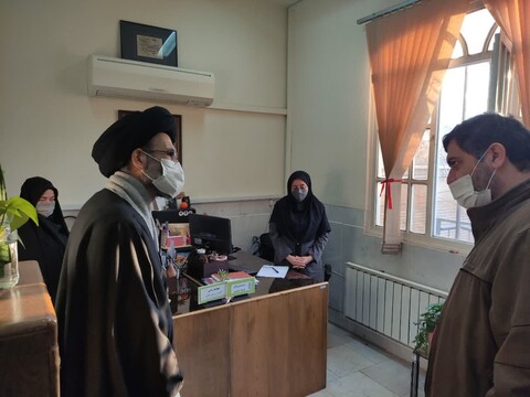 تصاویر/  بازدید نماینده ولی فقیه درکاشان از اداره فرهنگ و ارشاد اسلامی کاشان