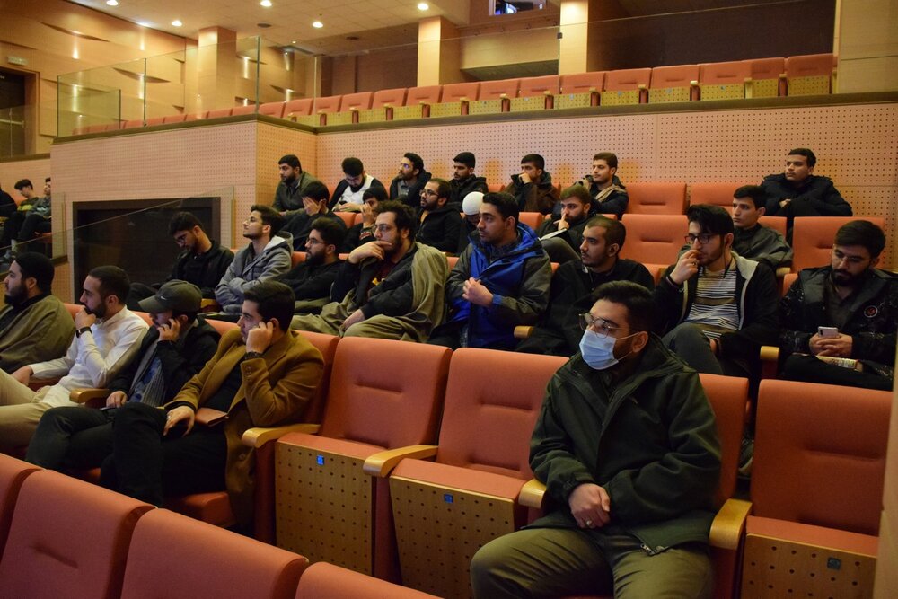 شهید سلیمانی نمادی از بالندگی تفکر شیعه بود