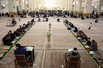 آموزش عمومی قرآن کریم هر هفته در حرم مطهر بانوی کرامت