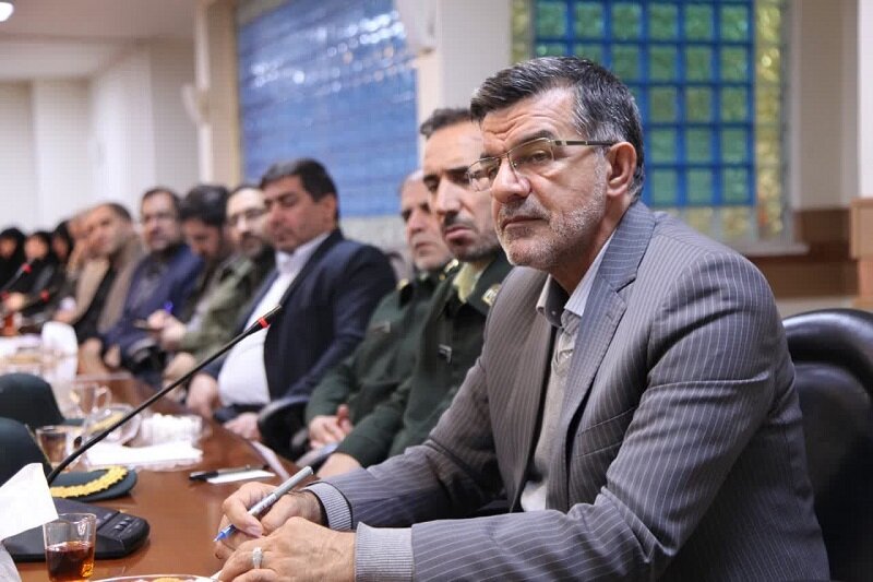 هسته های گزینش حافظ خون شهدا باشند