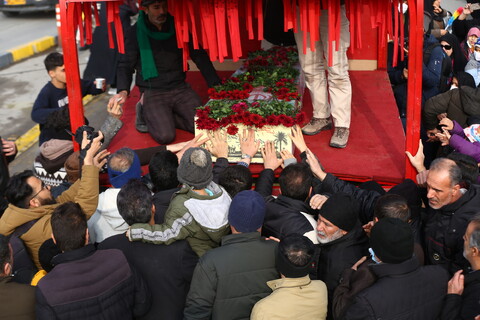 تشییع و تدفین شهید گمنام در ملک شهر اصفهان‎‎