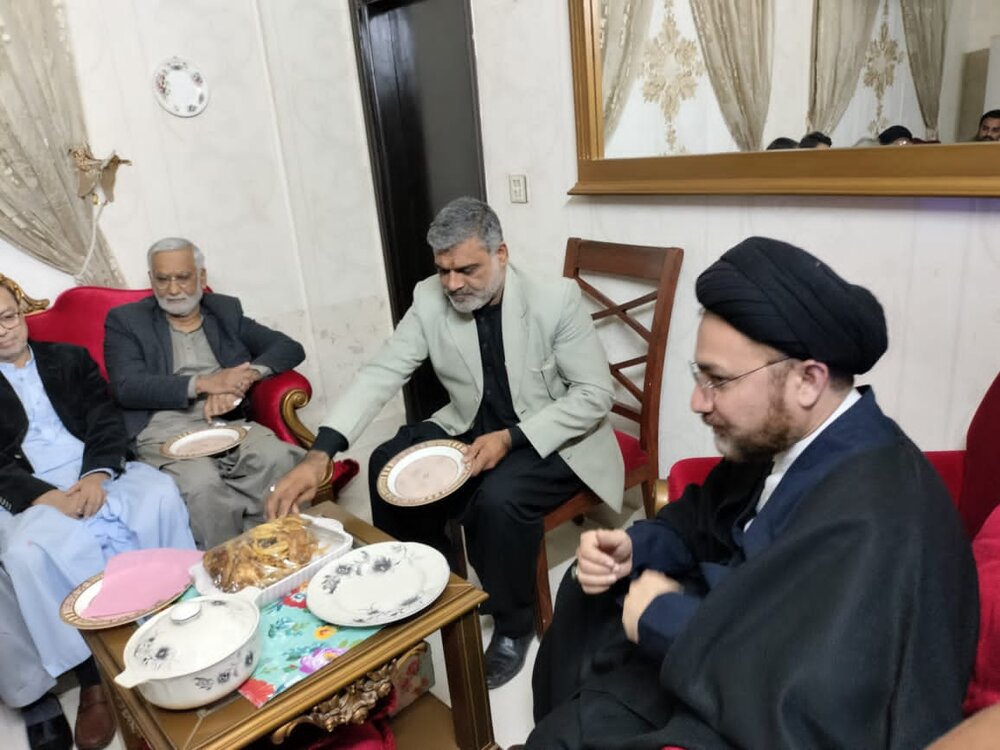 اصغریہ علم و عمل تحریک پاکستان حیدرآباد کے مرکزی رہنماؤں کی علامہ شہنشاہ نقوی سے ملاقات