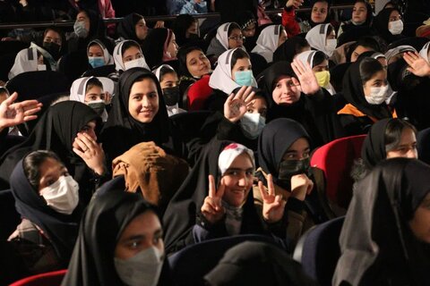 گزارش تصویری اجتماع دختران حاج قاسم در بروجرد