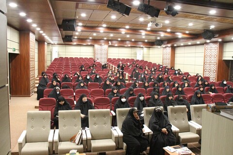 همایش سواد رسانه ویژه طلاب خواهر بوشهر