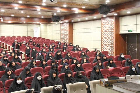 همایش سواد رسانه ویژه طلاب خواهر بوشهر