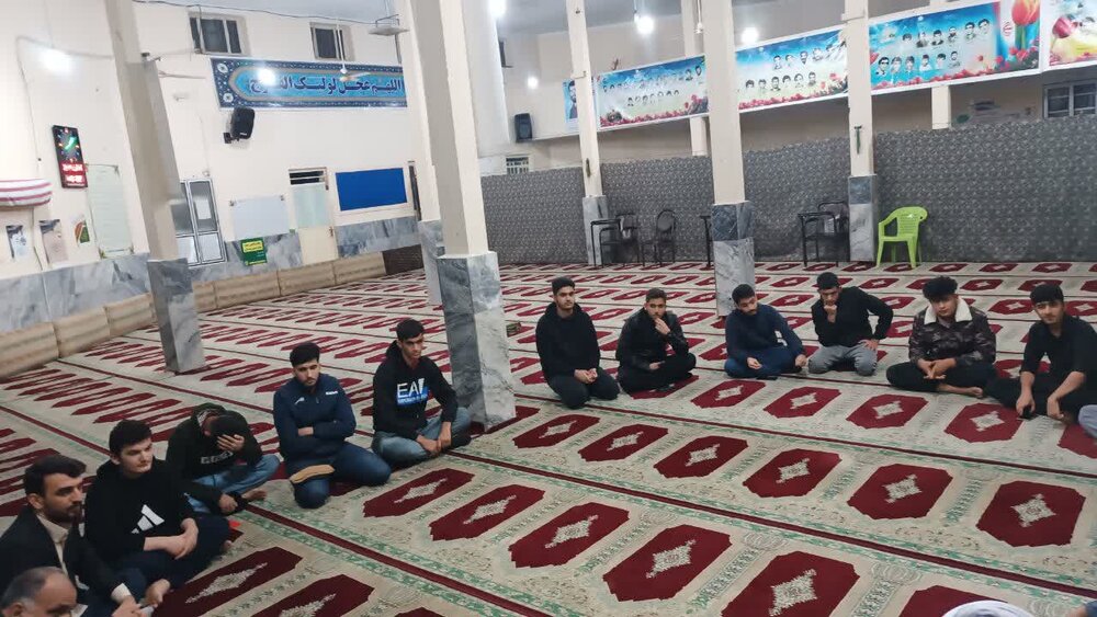 برگزاری جلسات جهاد تبیین به همت طلاب و روحانیون مدرسه علمیه امام صادق(ع) اندیمشک + عکس