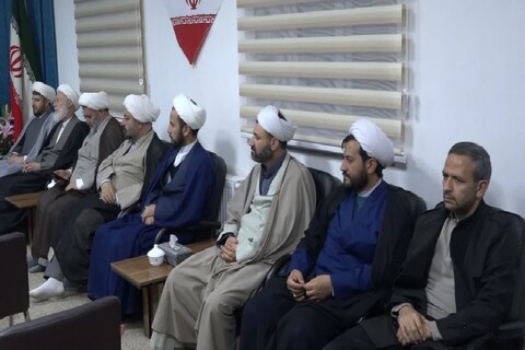 تصاویر/ نشست هم اندیشی طلاب و روحانیون تکاب با مدیرکل تبلیغات اسلامی آذربایجان‌غربی