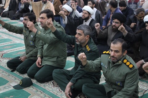 تجمع طلاب و روحانیون بوشهر در محکومیت روزنامه هتاک فرانسوی
