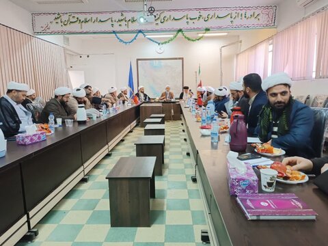 گزارش تصویری گردهمایی معاونان پژوهش مدارس منطقه 2 کشور در لرستان