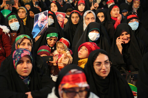 تصاویر/اجتماع عظیم دختران حاج قاسم در اصفهان