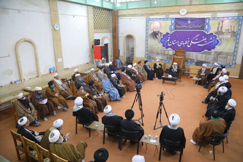 تصاویر / نشست هفتگی خطبای استان قم