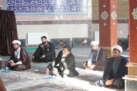 تصاویر/ دومین آزمون دوره سطح سه مشاوره اسلامی در حوزه علمیه کرمانشاه