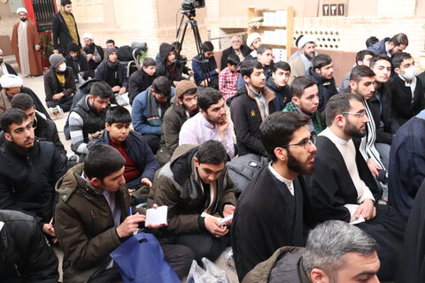 نشست اساتید و طلاب مدرسه علمیه امام خامنه‌ای ارومیه با استاد تحریری