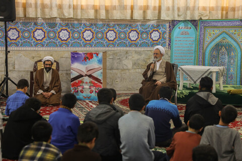 تصاویر/ دیدار آیت الله اعرافی با دانش آموزان نجف آباد