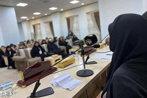 مناقشة عددٍ من البحوث حول السيدة الزهراء (عليها السلام) مناقشة عددٍ من البحوث حول السيدة الزهراء (عليها السلام)