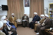 تصاویر/  جلسه مدیران نهادهای حوزوی یزد با مشاور رئیس جمهور در امور روحانیت