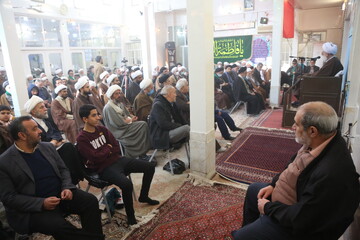 تصاویر/ جشن میلاد حضرت فاطمه زهرا (س) در دفتر مرحوم آیت الله العظمی فاضل لنکرانی