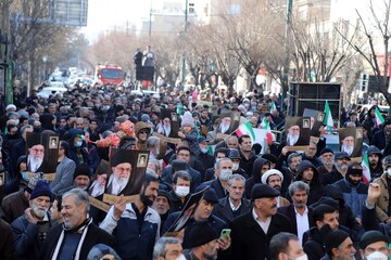 تصاویر / حمایت یکپارچه مردم همدان از ولایت و مرجعیت شیعه