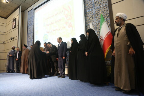 تصاویر/ اولین گردهمایی بانوان و مادران جهادگر برگزیده مساجد و محلات پردیسان