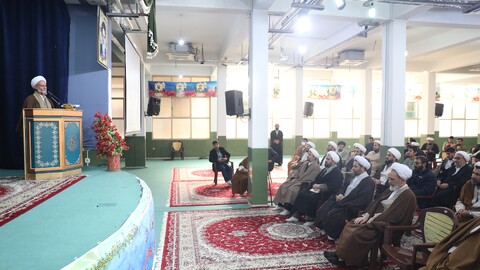 دیدار آیت الله اعرافی با طلاب، اساتید و مدیران مدارس علمیه نجف آباد