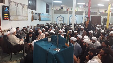 تصاویر/ جلسه جامعه روحانیت شهرستان بابل در مدرسه علمیه خاتم الانبیا (ص) با حضور استاد قرائتی