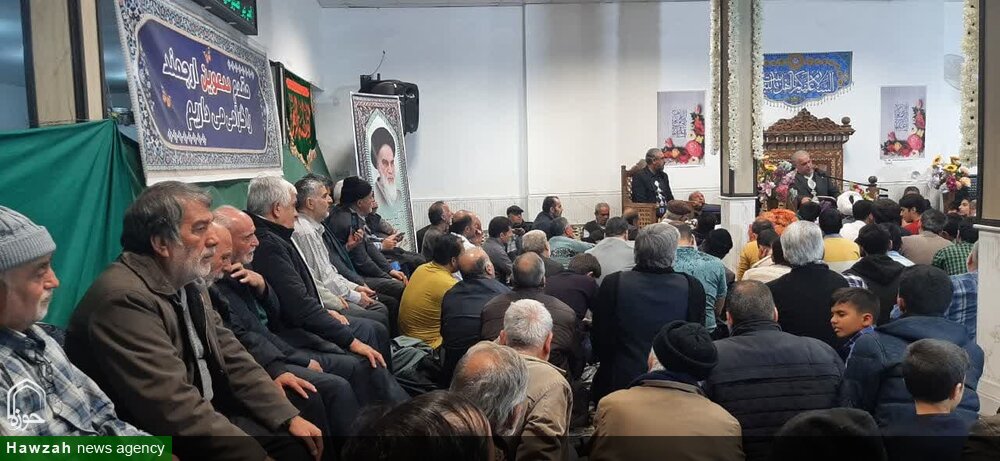 محفل انس با قرآن در هیئت قرآنی حیدری کاشان برگزار شد + عکس