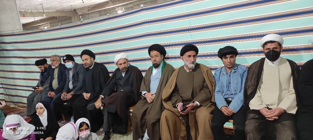 به همت مرکز خدمات حوزه علمیه کهگیلویه و بویراحمد مراسم جشن حضرت فاطمه زهرا سلام الله علیها برگزار  شد. به همت مرکز خدمات حوزه علمیه کهگیلویه و بویراحمد مراسم جشن حضرت فاطمه زهرا سلام الله علیها برگزار  شد.