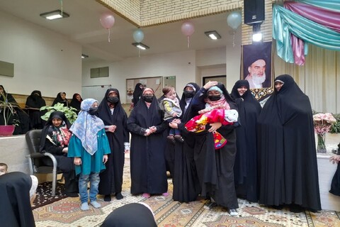 تصاویر/ جشن ایام ولادت حضرت زهرا(س) و روز زن در مدرسه علمیه ریحانة الرسول ارومیه
