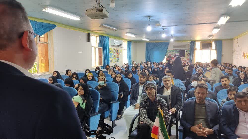 نشست خانواده فاطمی در هویزه برگزار شد