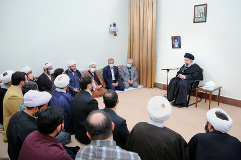 تصاویر/ دیدار جمعی از مسئولان سازمان تبلیغات اسلامی با رهبر معظم انقلاب