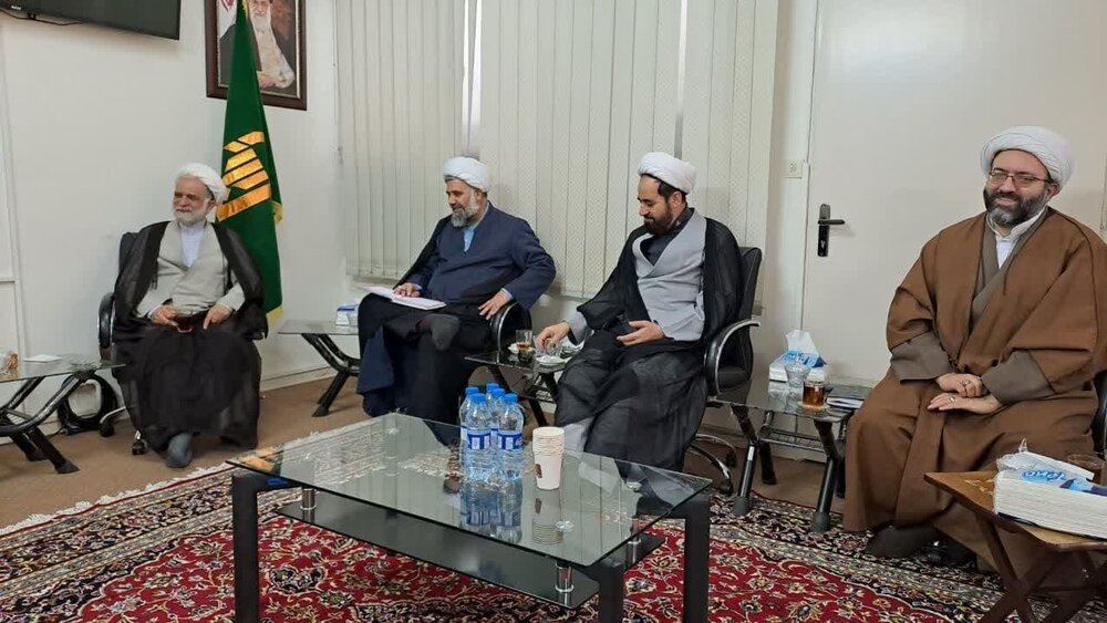 برنامه های کمیته حوزه و روحانیت ستاد دهه فجر تهران بررسی شد