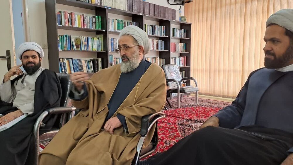 برنامه های کمیته حوزه و روحانیت ستاد دهه فجر تهران بررسی شد