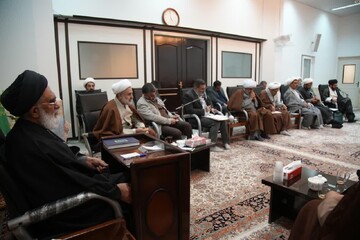 دستگاه ها و بزرگان برای ارتباط با نوجوانان وقت بگذارند