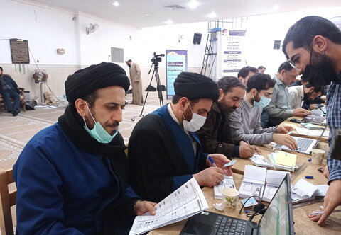 تصاویری از دومین روز انتخابات نهمین دوره مجمع نمایندگان طلاب