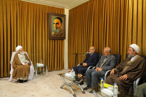 تصاویر / دیدار وزیر کشور با آیت الله العظمی نوری همدانی