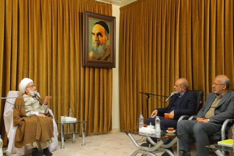 تصاویر / دیدار وزیر کشور با آیت الله العظمی نوری همدانی