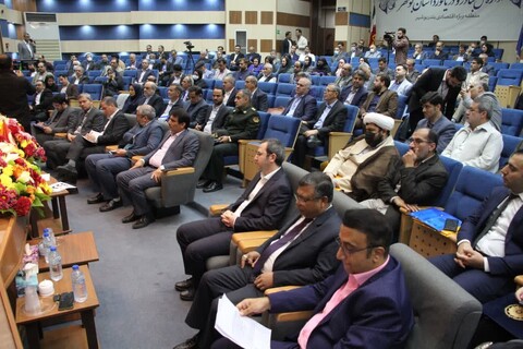 حضور نماینده ولی فقیه در بوشهر در همایش بین المللی خرما و صنایع وابسته