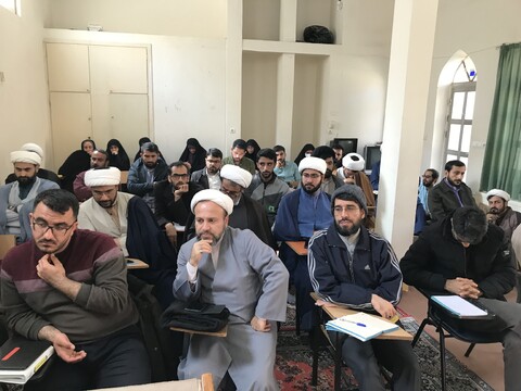 روحانیون فعال در مدارس بوشهر