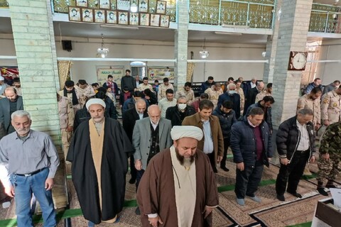 تصاویر/ اقامه نماز جمعه شهرستان پلدشت