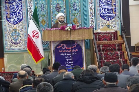 تصاویر/ اقامه نماز جمعه شهرستان چهاربرج