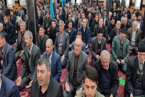 تصاویر/ اقامه نماز جمعه شهرستان چهاربرج