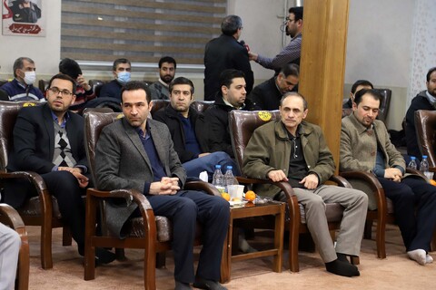 تصاویر /  دیدار جمعی از پزشکان و اساتید دانشگاه علوم پزشکی با امام جمعه همدان