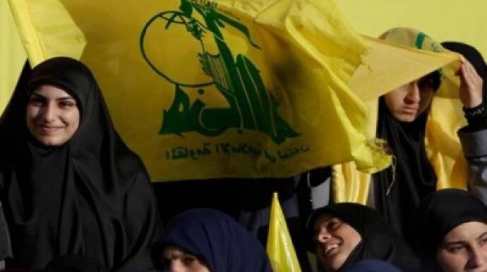 راهکارهای ترویج حجاب توسط حزب الله لبنان؛ از اهدای چادر توسط سیدحسن نصرالله تا تأسیس کارخانه