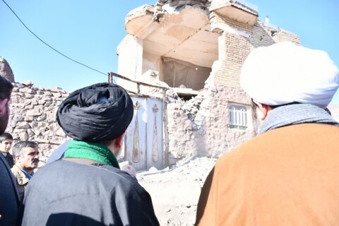 تصاویر/ بازدید نماینده ولی فقیه در آذربایجان‌غربی از مناطق زلزله